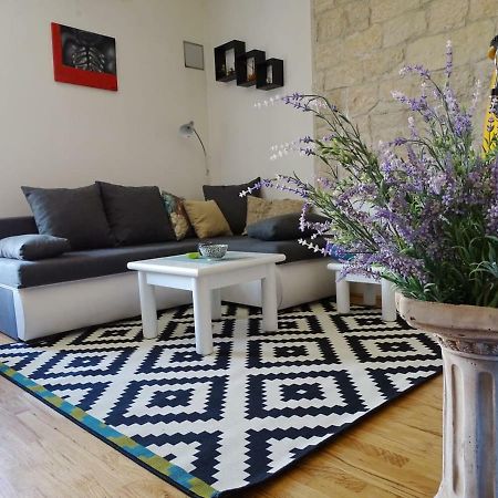 Apartment Naita سيني المظهر الخارجي الصورة